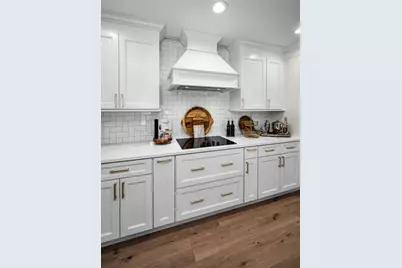 409 S Barbara Lane, Tampa, FL 33609 - Photo 32