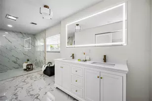 409 S Barbara Ln, Tampa, FL 33609 - Photo 10