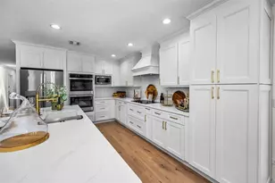 409 S Barbara Ln, Tampa, FL 33609 - Photo 4