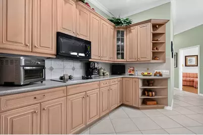 4716 Pinnacle Drive, Bradenton, FL 34208 - Photo 12