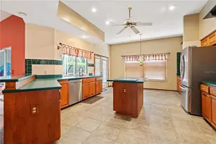 8057 Moonlight Ln, New Port Richey, FL 34654 - Photo 12