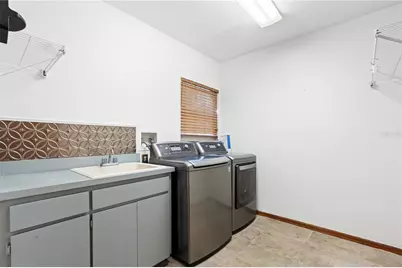 8057 Moonlight Lane, New Port Richey, FL 34654 - Photo 16