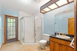 8057 Moonlight Ln, New Port Richey, FL 34654 - Photo 14