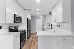 14986 Rialto Ave, Brooksville, FL 34613 - Photo 12