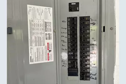 18132 Commercial Way, Weeki Wachee, FL 34614 - Photo 22