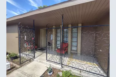 2419 Appian Avenue, Spring Hill, FL 34608 - Photo 2