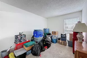 225 Country Club Dr, Largo, FL 33771 - Photo 20