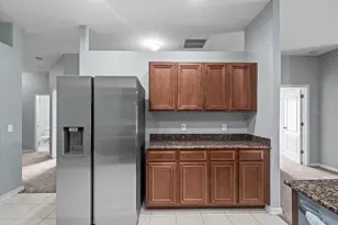 3891 Crossline Dr, Spring Hill, FL 34609 - Photo 8