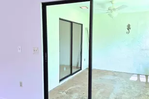 1306 Golf View Dr, Tarpon Springs, FL 34689 - Photo 18