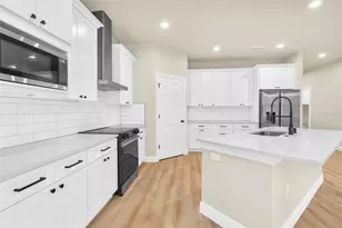 17420 Macassar Rd, Weeki Wachee, FL 34614 - Photo 2