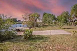 2089 Sandia St, Port Charlotte, FL 33953 - Photo 4