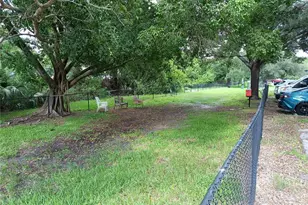 10263 Gandy Blvd N, Saint Petersburg, FL 33702 - Photo 66