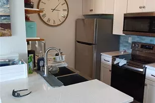 10263 Gandy Blvd N, Saint Petersburg, FL 33702 - Photo 10