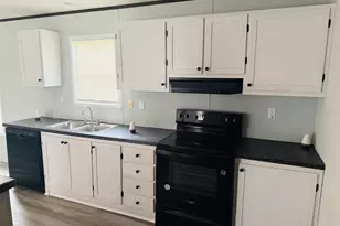 21830 SE 66th St, Morriston, FL 32668 - Photo 8