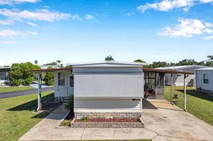 605 Mt Lancaster Ave NE, Saint Petersburg, FL 33702 - Photo 2