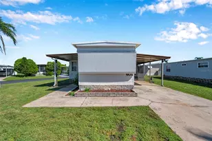 605 Mt Lancaster Ave NE, Saint Petersburg, FL 33702 - Photo 14