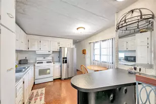 605 Mt Lancaster Ave NE, Saint Petersburg, FL 33702 - Photo 26