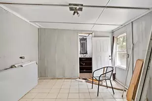 506 Roosevelt Ave, Masaryktown, FL 34604 - Photo 22