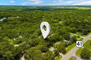 506 Roosevelt Ave, Masaryktown, FL 34604 - Photo 24