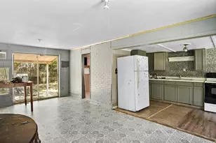 506 Roosevelt Ave, Masaryktown, FL 34604 - Photo 4