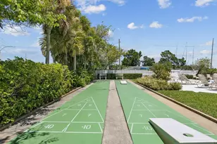 4939 Floramar Terrace, New Port Richey, FL 34652 - Photo 32