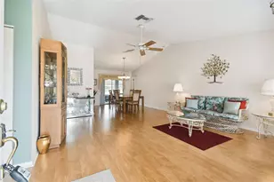 1228 Ashbourne Cir, Trinity, FL 34655 - Photo 2