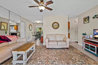 7041 Daggett Terrace, New Port Richey, FL 34655 - Photo 10