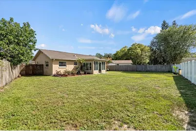 7041 Daggett Terrace, New Port Richey, FL 34655 - Photo 8