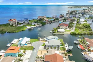 13816 Victor Ave, Hudson, FL 34667 - Photo 4