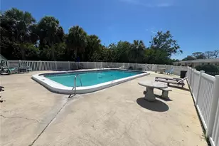 4945 Elkner St, New Port Richey, FL 34652 - Photo 20