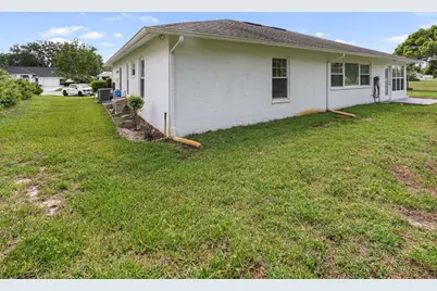 7425 Leith Court, Weeki Wachee, FL 34613 - Photo 36