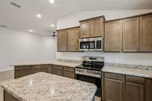 12518 Pine Bluff St, Spring Hill, FL 34609 - Photo 20