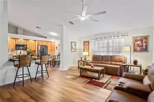 11293 Copley Ct, Spring Hill, FL 34609 - Photo 8