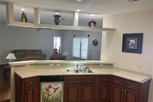 9237 Salisbury Dr, Brooksville, FL 34613 - Photo 10