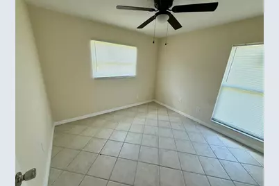 7319 Holiday Drive, Spring Hill, FL 34606 - Photo 10