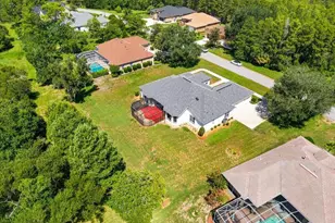 8698 Mississippi Run, Weeki Wachee, FL 34613 - Photo 8
