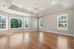 8698 Mississippi Run, Weeki Wachee, FL 34613 - Photo 36
