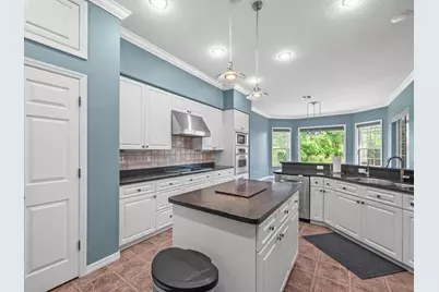 8698 Mississippi Run, Weeki Wachee, FL 34613 - Photo 16