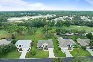9694 Southern Belle Dr, Weeki Wachee, FL 34613 - Photo 2