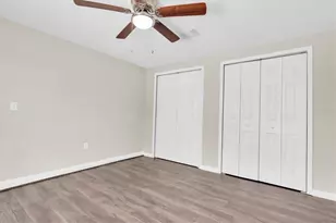 4526 Annette St, New Port Richey, FL 34652 - Photo 4