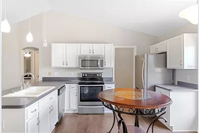 13446 White Plains Street, Spring Hill, FL 34609 - Photo 12