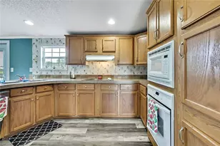 11089 Fulmar Rd, Weeki Wachee, FL 34614 - Photo 16