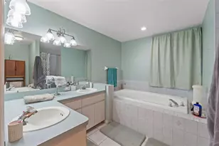 13377 Elise Ln, Spring Hill, FL 34609 - Photo 8