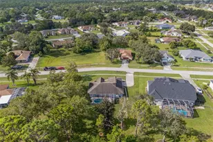 13377 Elise Ln, Spring Hill, FL 34609 - Photo 28