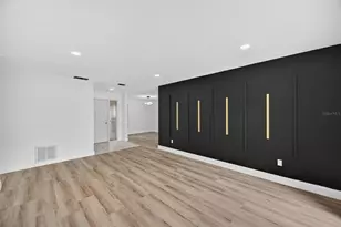 10221 Landmark Dr, Hudson, FL 34667 - Photo 8