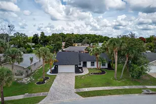 10221 Landmark Dr, Hudson, FL 34667 - Photo 4