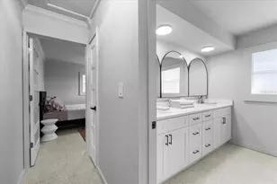 10001 S Yacht Club Dr, Treasure Island, FL 33706 - Photo 42