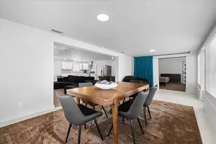 10001 S Yacht Club Dr, Treasure Island, FL 33706 - Photo 28