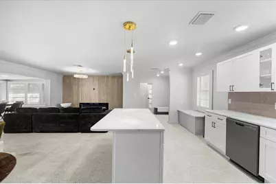 10001 S Yacht Club Drive, Treasure Island, FL 33706 - Photo 14