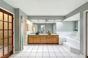 1055 Riverside Ridge Rd, Tarpon Springs, FL 34688 - Photo 38